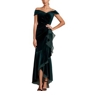 Samt – schulterfrei – Abendkleid