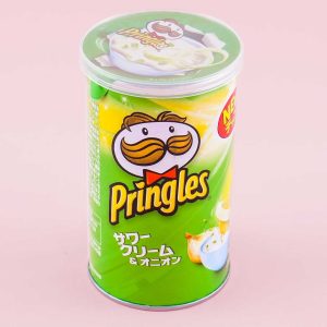 Pringles – Kartoffelchips – Sauerrahm-Zwiebel-Geschmack