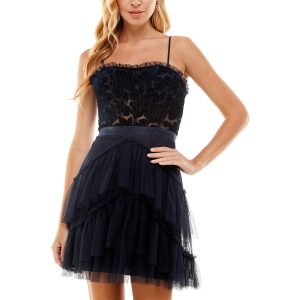 Juniorgrößen – Samt – körpernahes Oberteil und ausgestellter Rock – Kleid